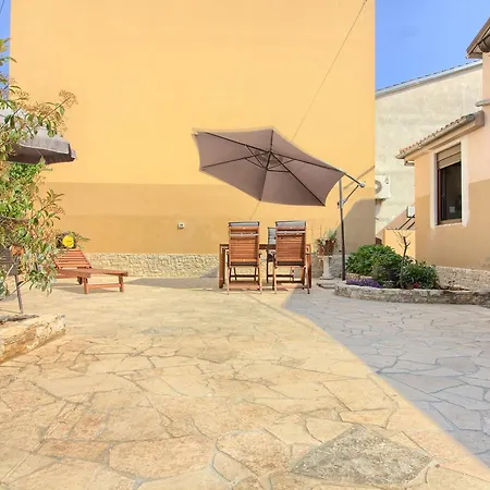 Mimoza Old Town *