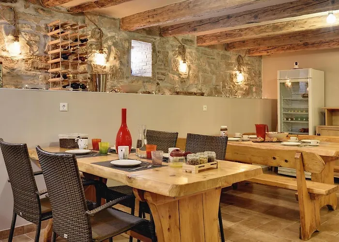 아파트 Mimoza Old Town 풀라