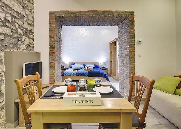 Mimoza Old Town 풀라