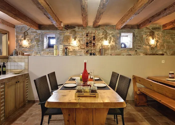 아파트 Mimoza Old Town *