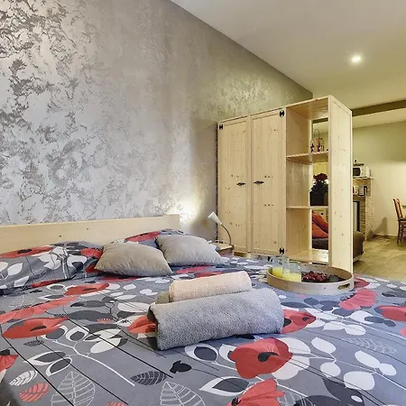 Mimoza B&B Old Town Apartments * بولا