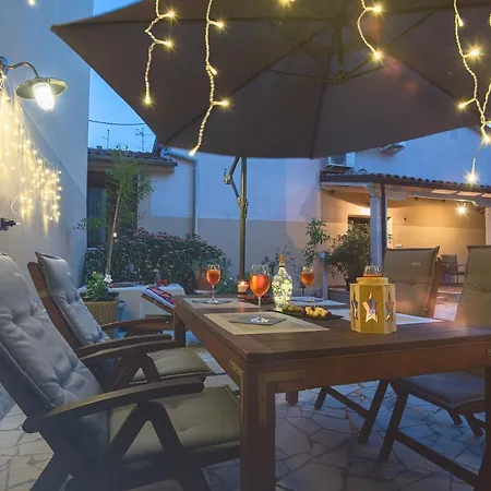 Apartamento Mimoza Old Town *