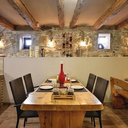 شقة Mimoza B&B Old Town Apartments *