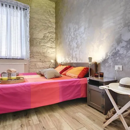 Mimoza Old Town Apartamento