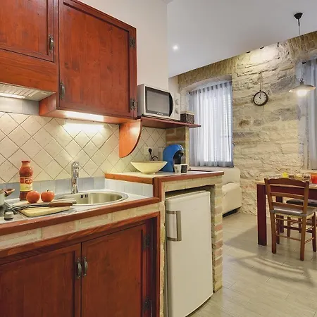 شقة Mimoza B&B Old Town Apartments *